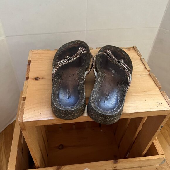 Teva Size 7.5 Brown Plaid Ventura Leather Toe Post Thong Flip Flop Sandals #6503 - Picture 15 of 16